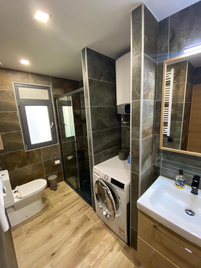 סאן פליו דה גיסולס Tomas Apartamentos Sagaro מראה חיצוני תמונה